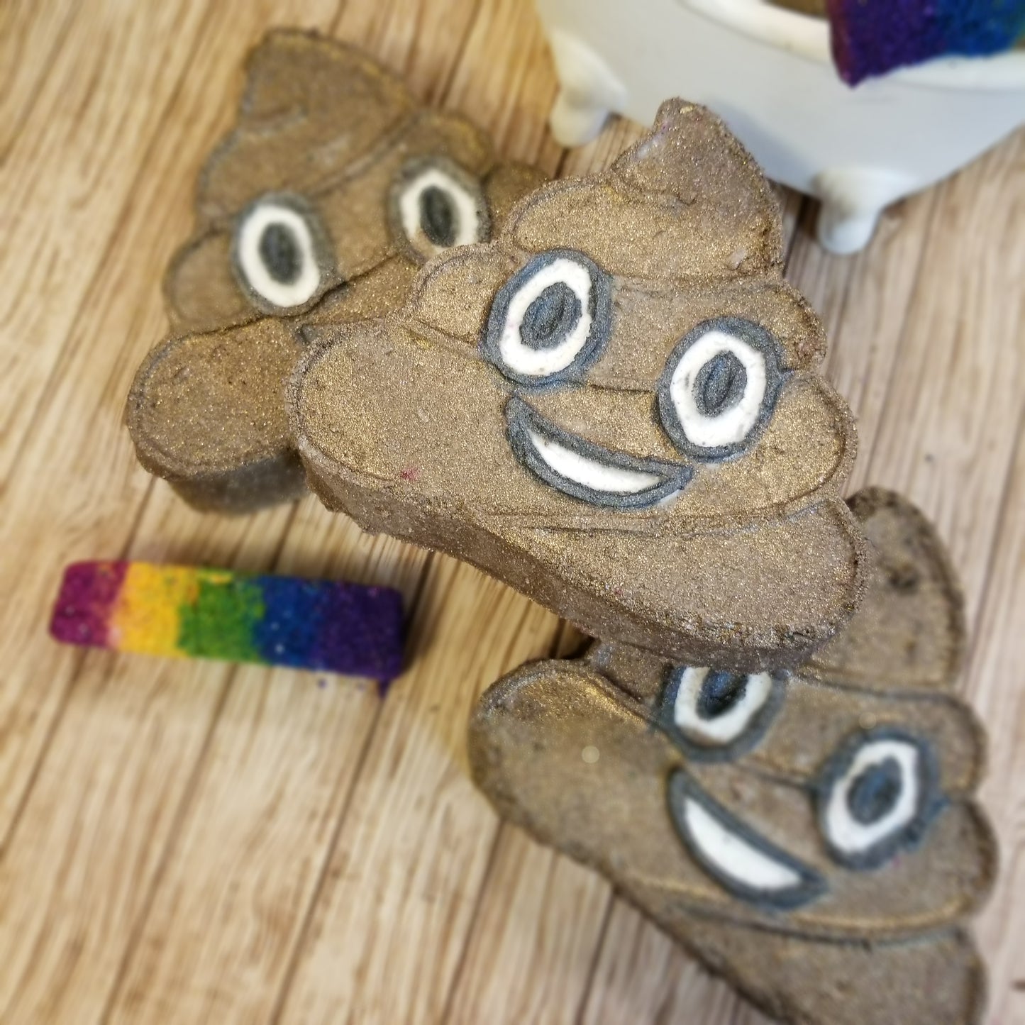 Rainbow poop face bath bomb