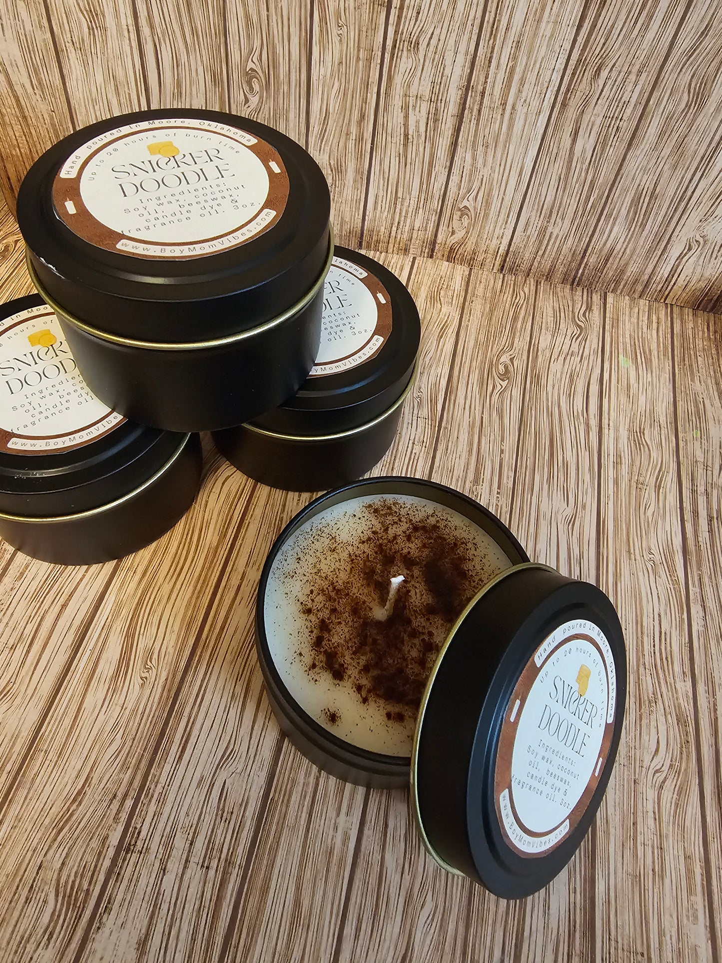 3 oz Holiday Tin Candles