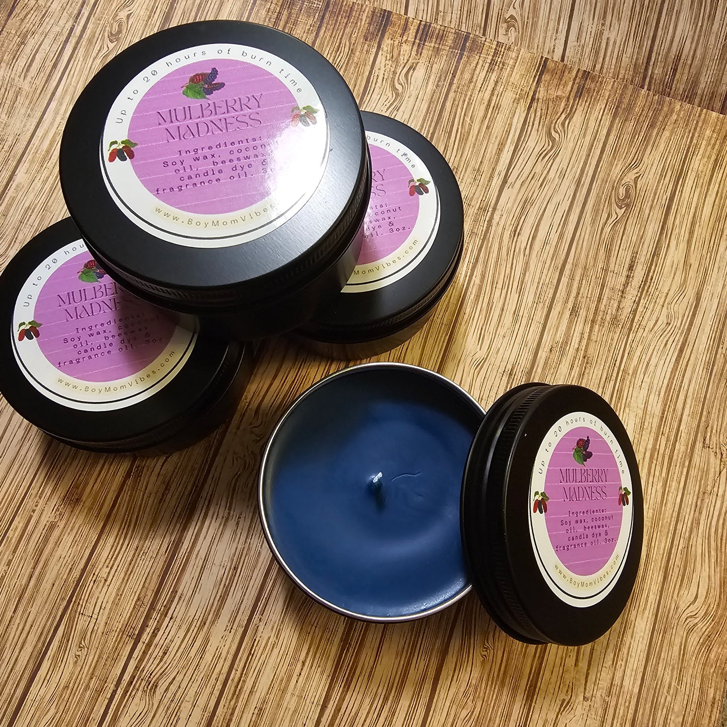 3 oz Holiday Tin Candles
