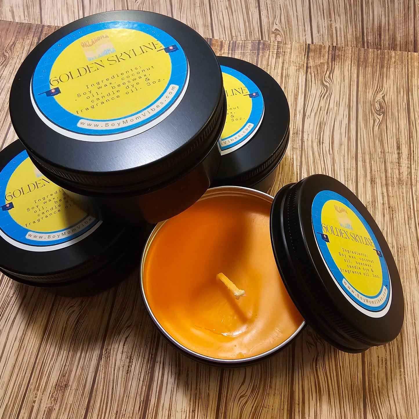 3 oz Holiday Tin Candles
