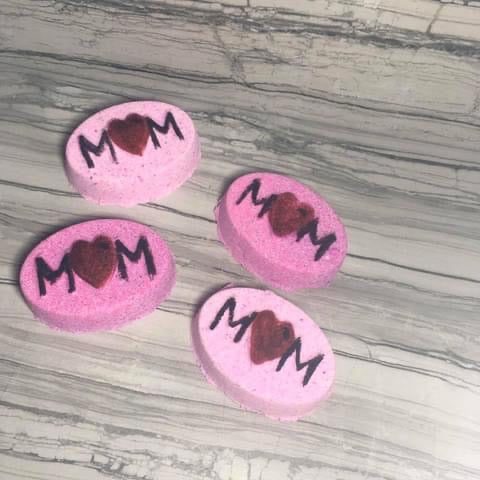 M<3M bath bomb