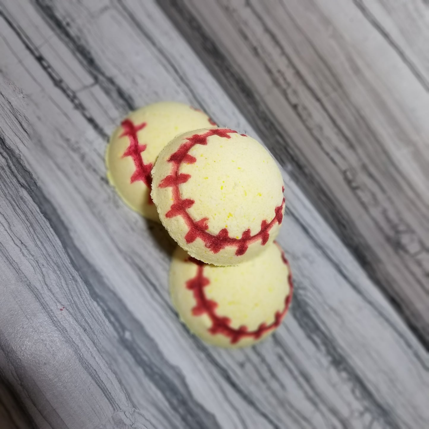 Softball bath bomb