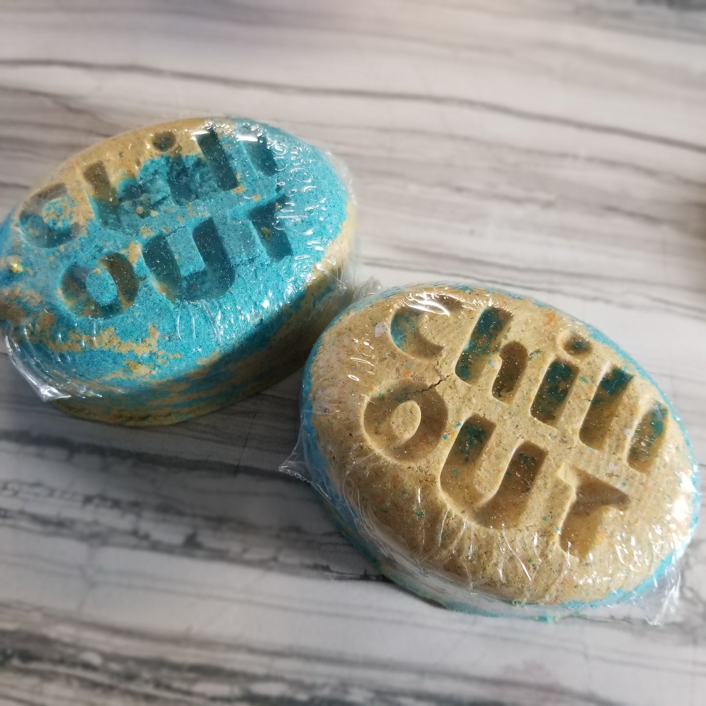 Chill Out bath bomb