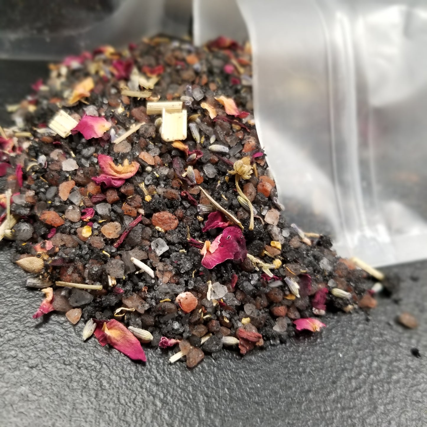 Black Rose Salt Soak